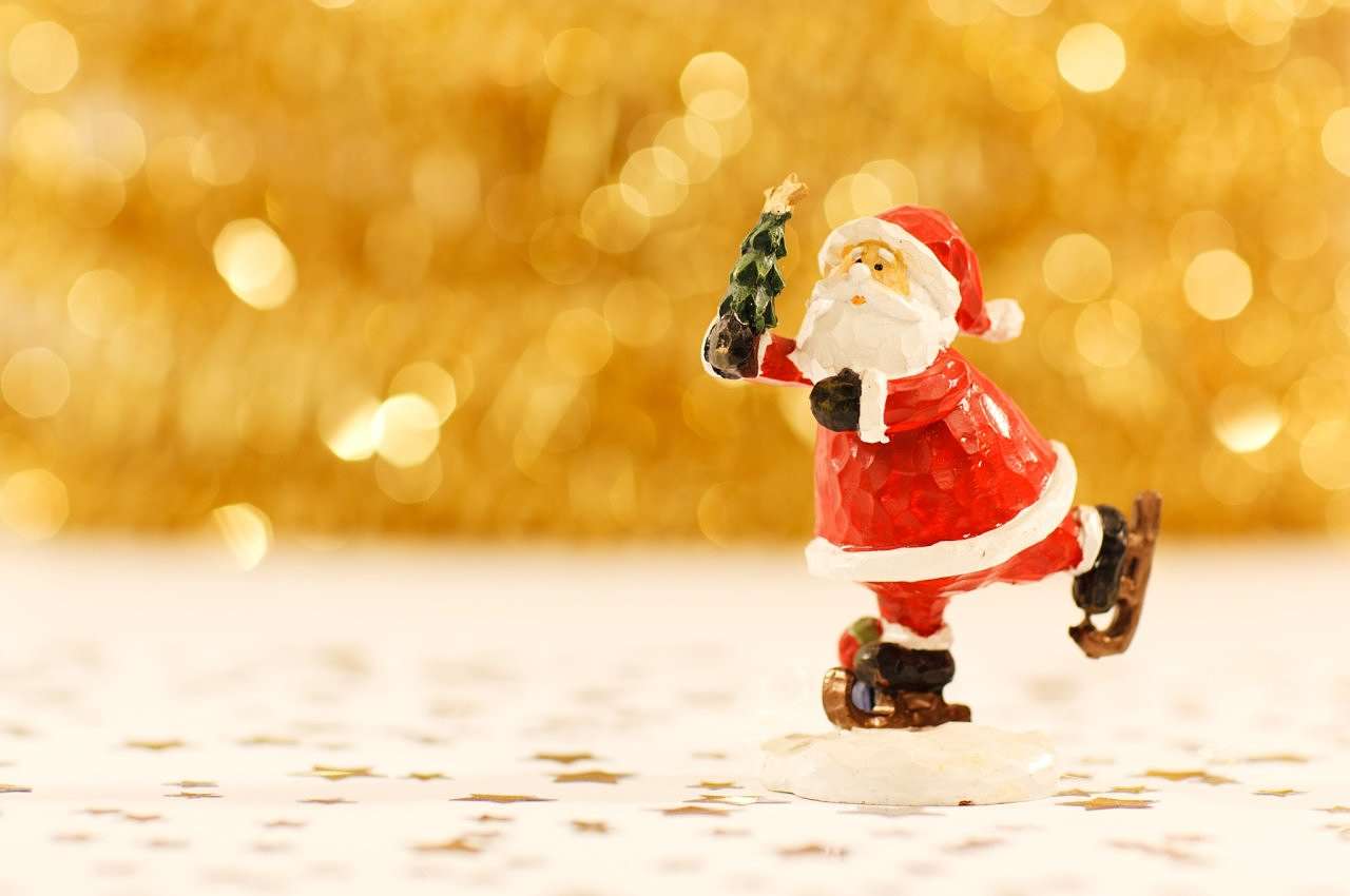 papa noel celebrando Navidad