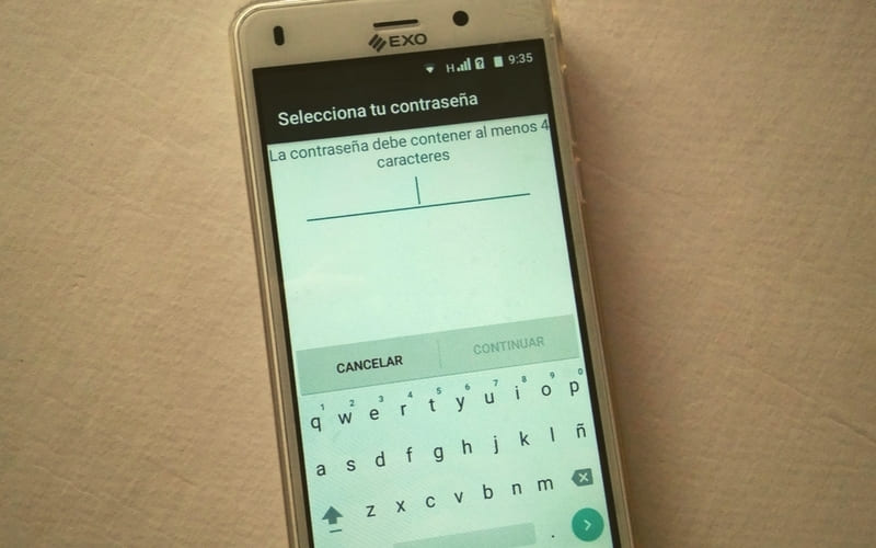 como bloquear celular con contraseña 